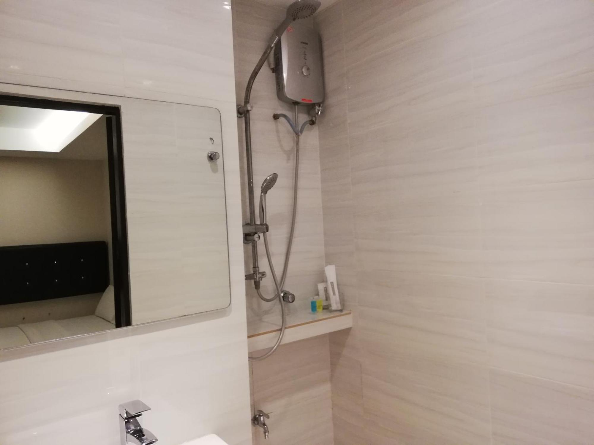 Ease Hotel Kota Kinabalu Eksteriør bilde