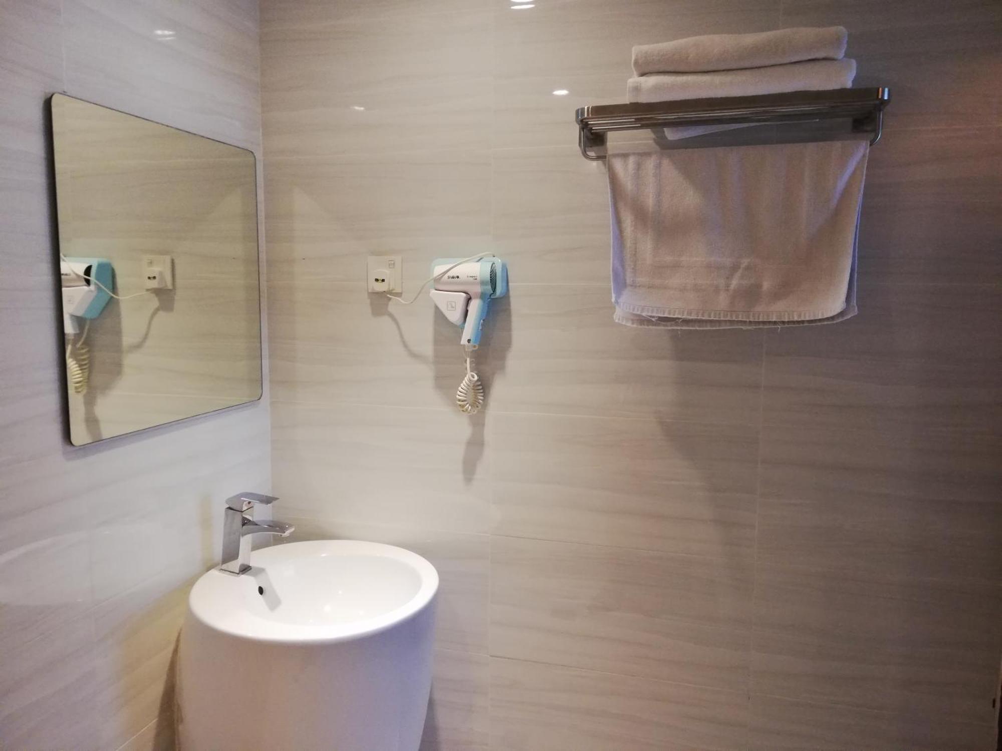 Ease Hotel Kota Kinabalu Eksteriør bilde