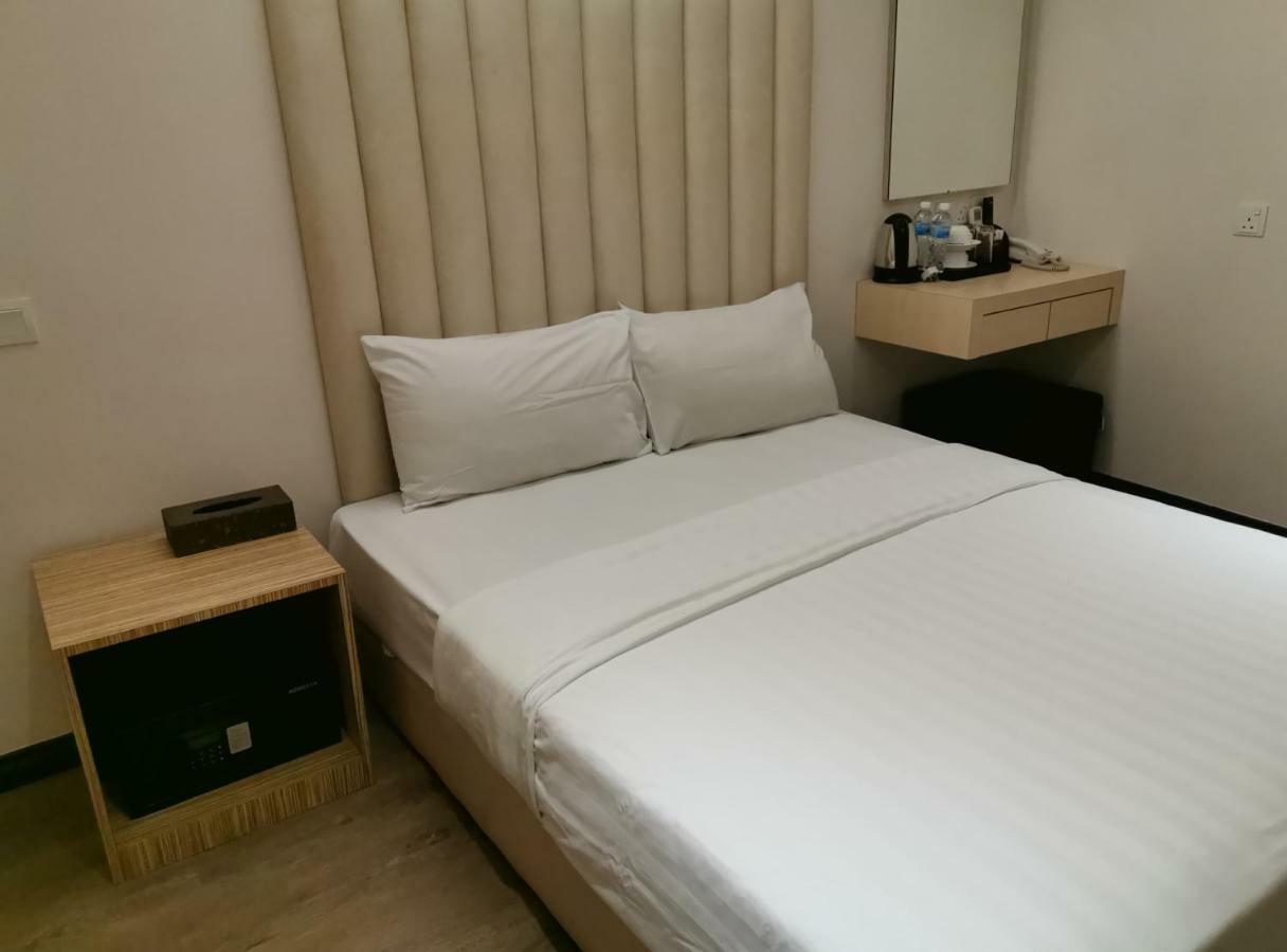 Ease Hotel Kota Kinabalu Eksteriør bilde